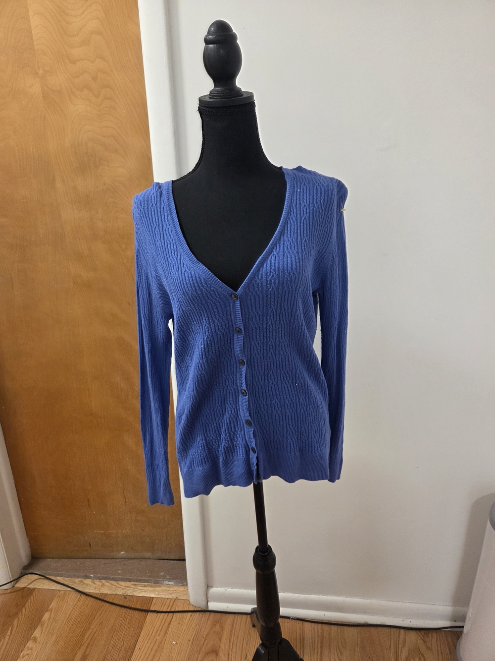 Liz Claiborne Blue V-Neck Button Cardigan